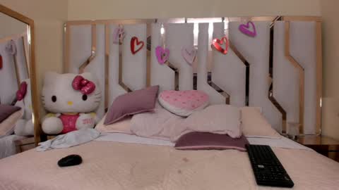 Snapshot of tifany_chill chatting on February 10, 9:47 pm online show from February 10, 9:47 pm