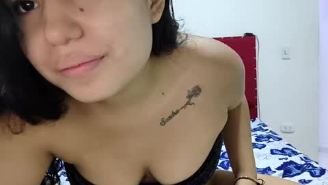 tifany_peres online show from July 3, 3:33 am