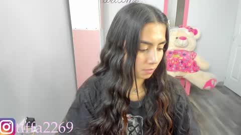 Snapshot of tifany_tay2 chatting on January 29, 5:09 am hey am julietha online show from January 29, 5:09 am