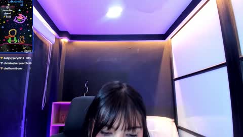 Snapshot of tifanywhitte_ chatting on March 8, 12:00 am online show from March 8, 12:00 am
