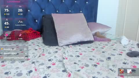 tiffany  online show from April 3, 2:18 am