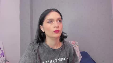 tiffany_mendez online show from September 22, 12:09 pm