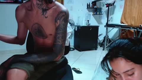 Tiffany 21 and Andy 32  online show from February 14, 3:11 am