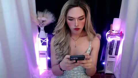 tiffany online show from November 25, 7:23 pm