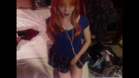 Snapshot of tiffanycase384727 chatting on October 8, 1:02 am tiffanycase384727 online show from October 8, 1:02 am