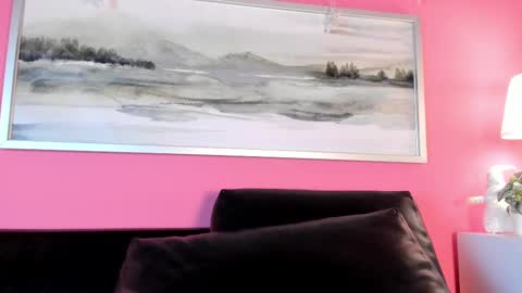Snapshot of tiffanysuarez_ chatting on March 8, 1:28 am Stefany Suarez online show from March 8, 1:28 am