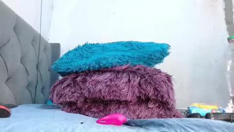 tiffany wayne online show from February 21, 4:05 pm