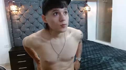tiger_hot10 online show from June 11, 2:53 am