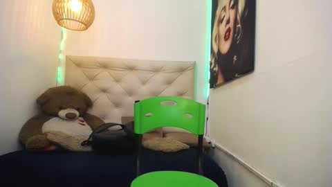 Tigga Sall online show from September 13, 3:20 am