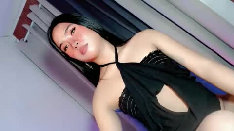 tight_elliana online show from December 1, 1:53 pm
