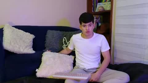 Camilo online show from July 29, 11:27 pm
