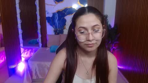 Tiiana online show from March 18, 6:08 am