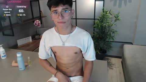 Tim Fox online show from February 26, 8:04 pm