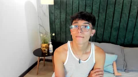 Tim Fox online show from March 9, 8:10 pm