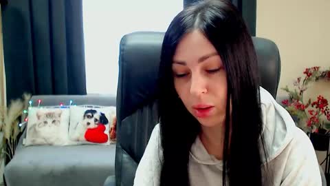 Luisa online show from June 4, 7:36 am