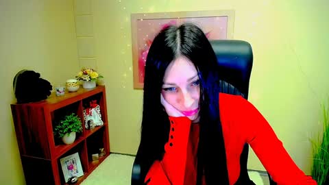 Luisa online show from December 30, 3:34 pm