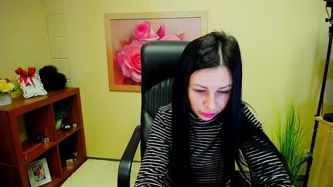 Luisa online show from December 24, 11:49 am