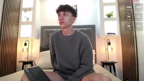 Timothy 21 years old online show from April 7, 8:33 pm