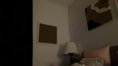 timothys94 online show from October 13, 9:28 pm