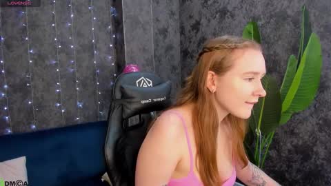 Stella online show from February 14, 10:07 am