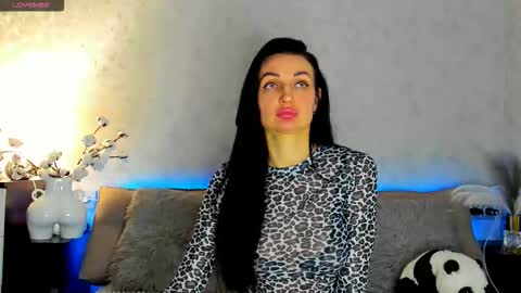 Tina online show from January 18, 9:02 pm