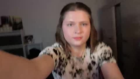Snapshot of tinaangelll chatting on September 10, 5:25 pm Tina Angel online show from September 10, 5:25 pm