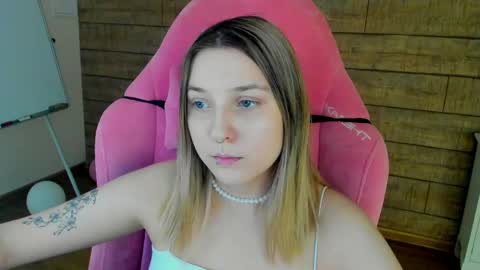 TinaBurton online show from May 4, 5:41 pm