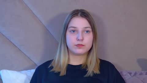 TinaBurton online show from May 12, 5:44 pm