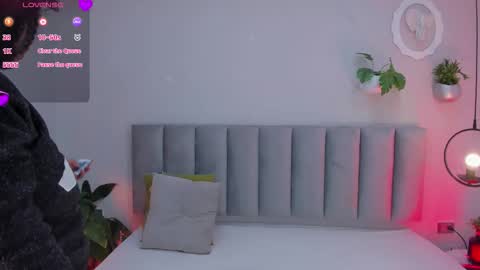 Tina online show from March 19, 10:21 am