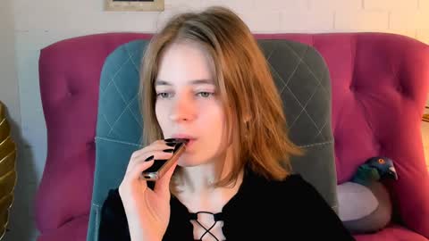 Tina Davil online show from December 4, 8:23 pm