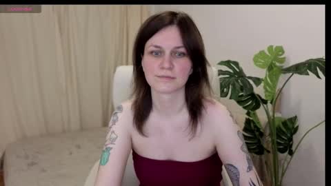 TinaMelt online show from September 21, 5:28 pm