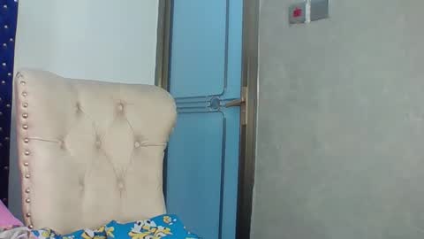 tinashe online show from April 5, 9:34 pm