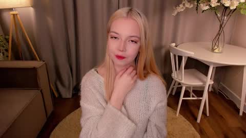 Annie online show from November 3, 9:49 pm