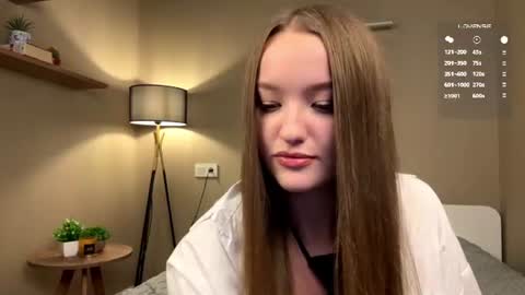 Leila online show from July 28, 8:52 pm