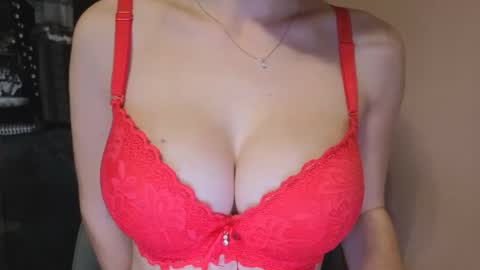Lily online show from January 31, 11:03 pm