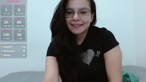 Tiny Caroline online show from February 4, 5:31 am