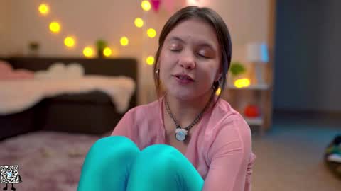 Lyssa     online show from December 2, 2:03 pm