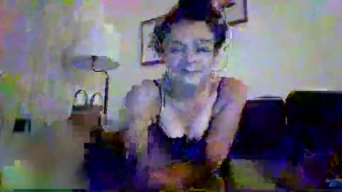 tinyassbossymilf online show from March 4, 8:13 am