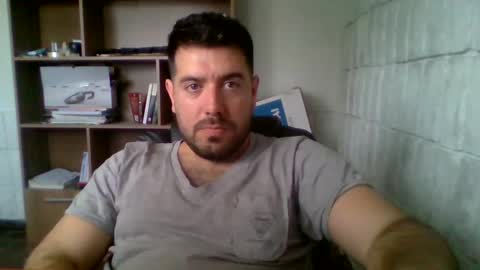 Benja online show from September 17, 6:33 pm