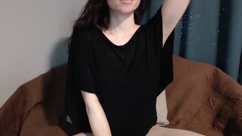 TinyyTina online show from September 24, 6:25 pm