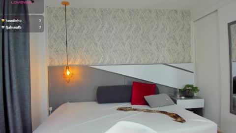 Tisha online show from September 21, 1:20 am