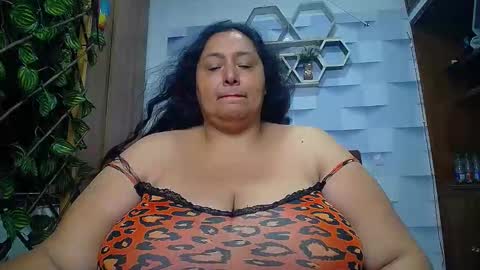 Snapshot of tistmature chatting on September 10, 1:34 pm TISTMATURE online show from September 10, 1:34 pm