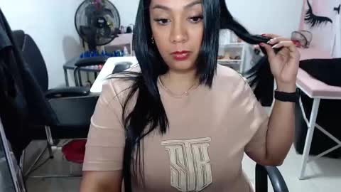 DIVA online show from October 22, 1:42 am