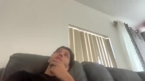 titto213 online show from February 15, 9:15 pm