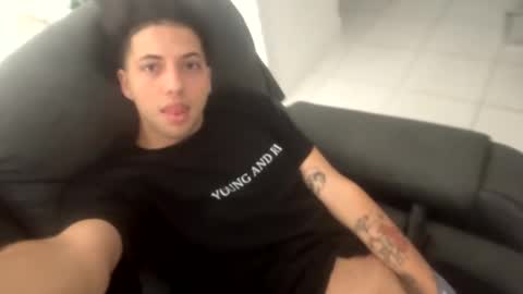 titto213 online show from February 12, 4:55 pm