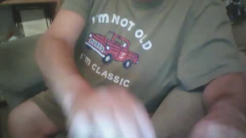 Snapshot of tittyloverr69 chatting on January 15, 7:26 am tittyloverr69 online show from January 15, 7:26 am