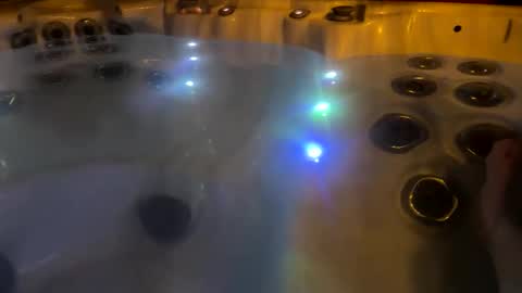 Foolisheart online show from December 1, 6:55 am