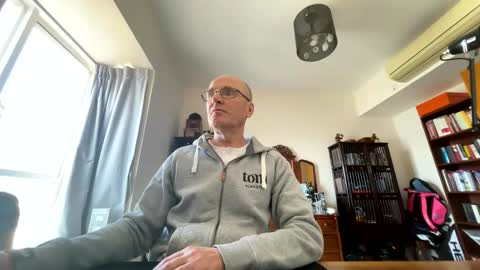 TKSnoopy online show from January 11, 3:23 am