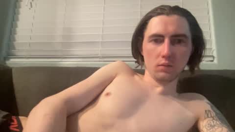 tlayne410 online show from March 11, 8:30 am