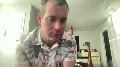 tleigh24 online show from December 24, 10:06 pm